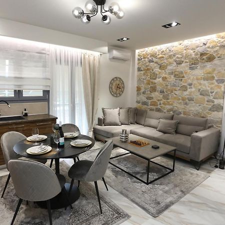 La Larissa Luxury Apartments Trekke Ngoại thất bức ảnh